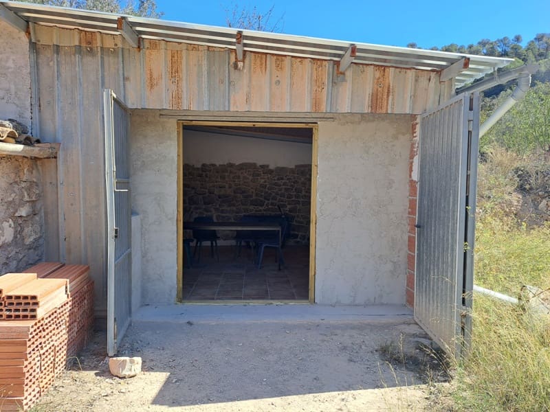 Finca/Landehus til salg i Corbera d'Ebre - € 35.000 (Ref: 8626113)