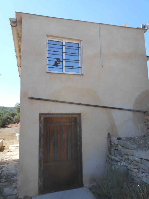 Finca/Landhuis te koop in Asco - € 54.000 (Ref: 9417806)
