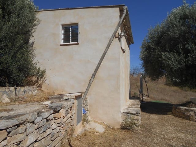 Finca/Country House for sale in Ascó - € 54,000 (Ref: 9417806)