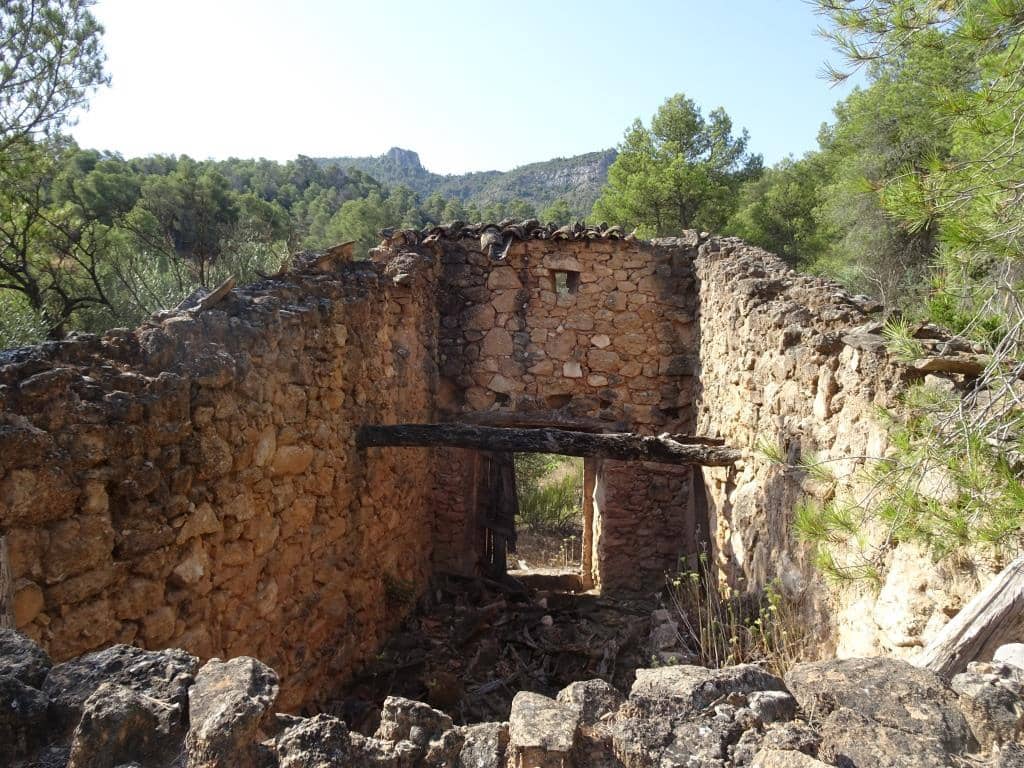 Finca/Country House for sale in La Torre de l'Espanyol - € 18,000 (Ref: 9417808)