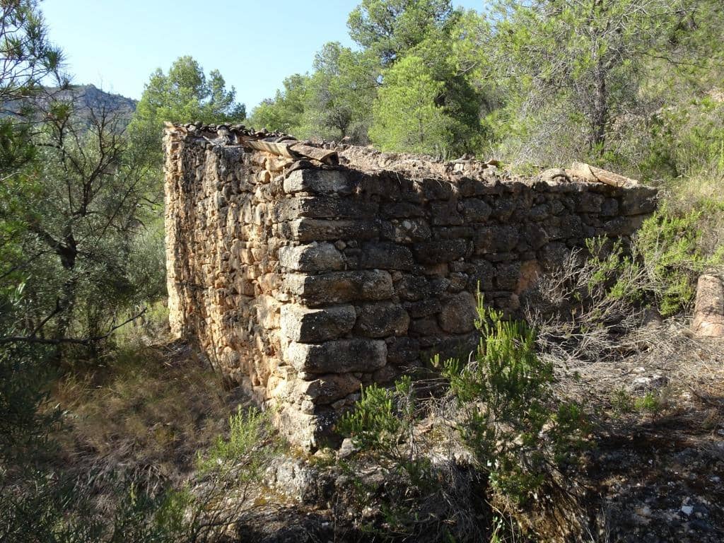 Finca/Country House for sale in La Torre de l'Espanyol - € 18,000 (Ref: 9417808)