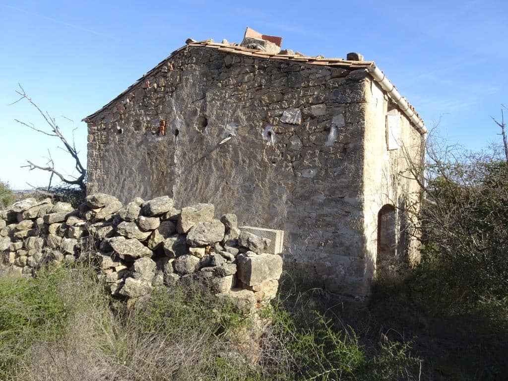 Finca/Country House for sale in Batea - € 18,000 (Ref: 9956233)