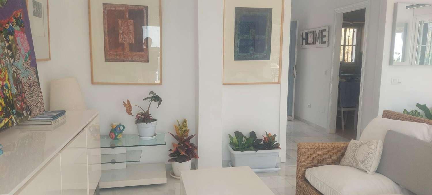 3 bedroom Villa for sale in Frigiliana with pool - € 950,000 (Ref: 10020128)