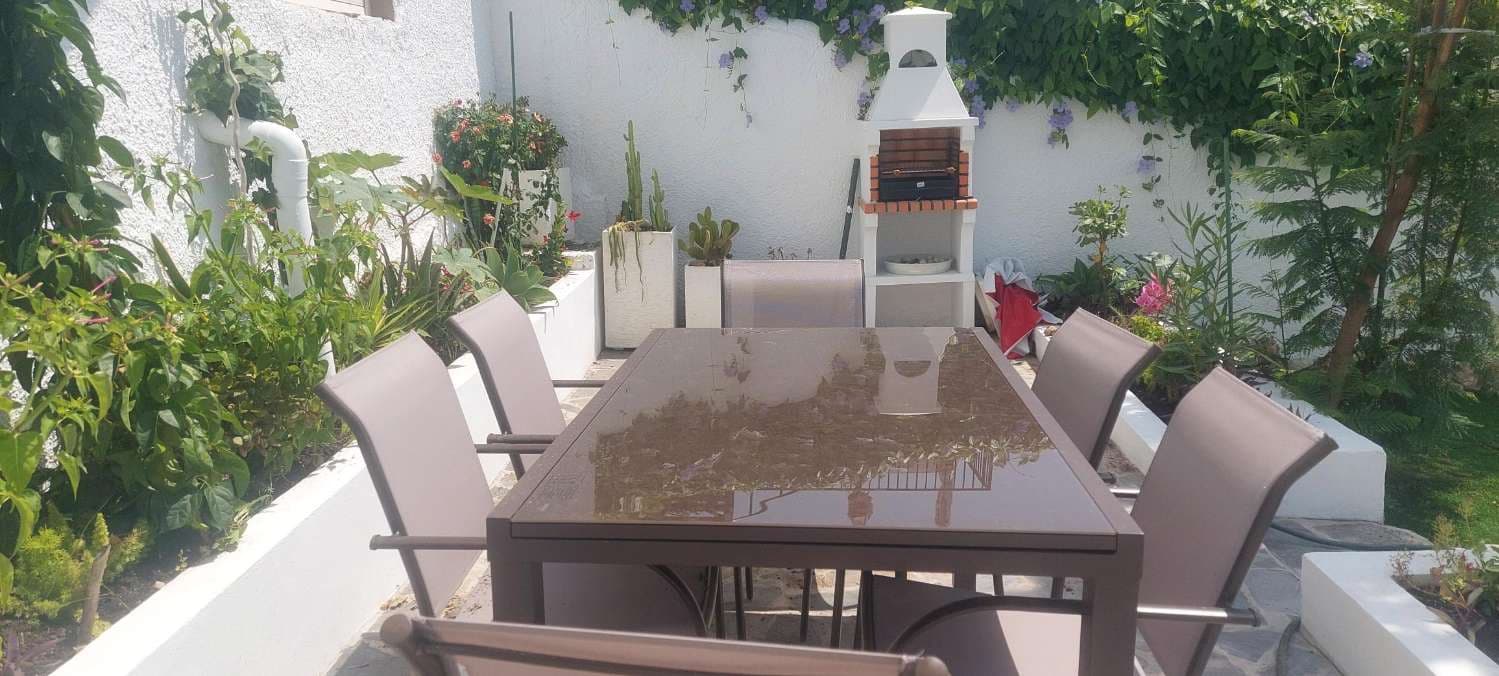 3 bedroom Villa for sale in Frigiliana with pool - € 950,000 (Ref: 10020128)