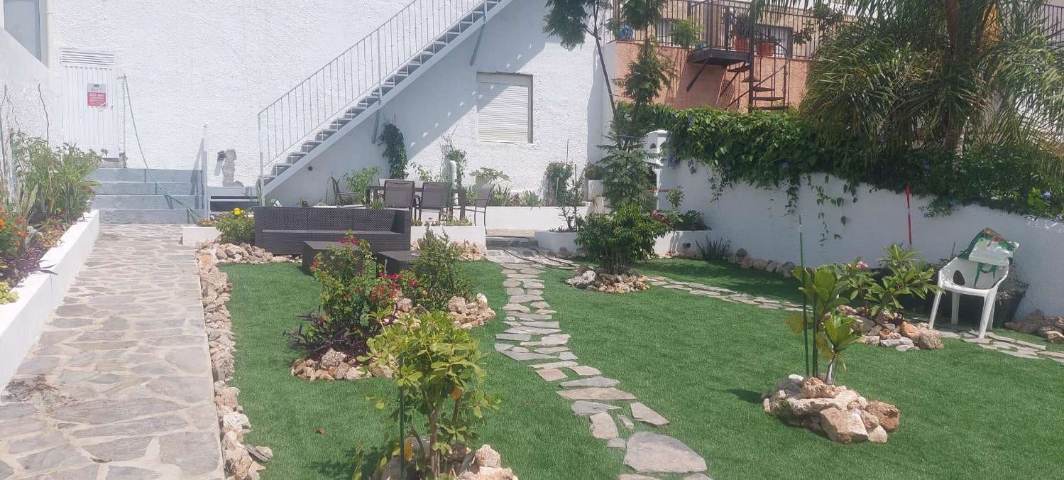 3 bedroom Villa for sale in Frigiliana with pool - € 950,000 (Ref: 10020128)
