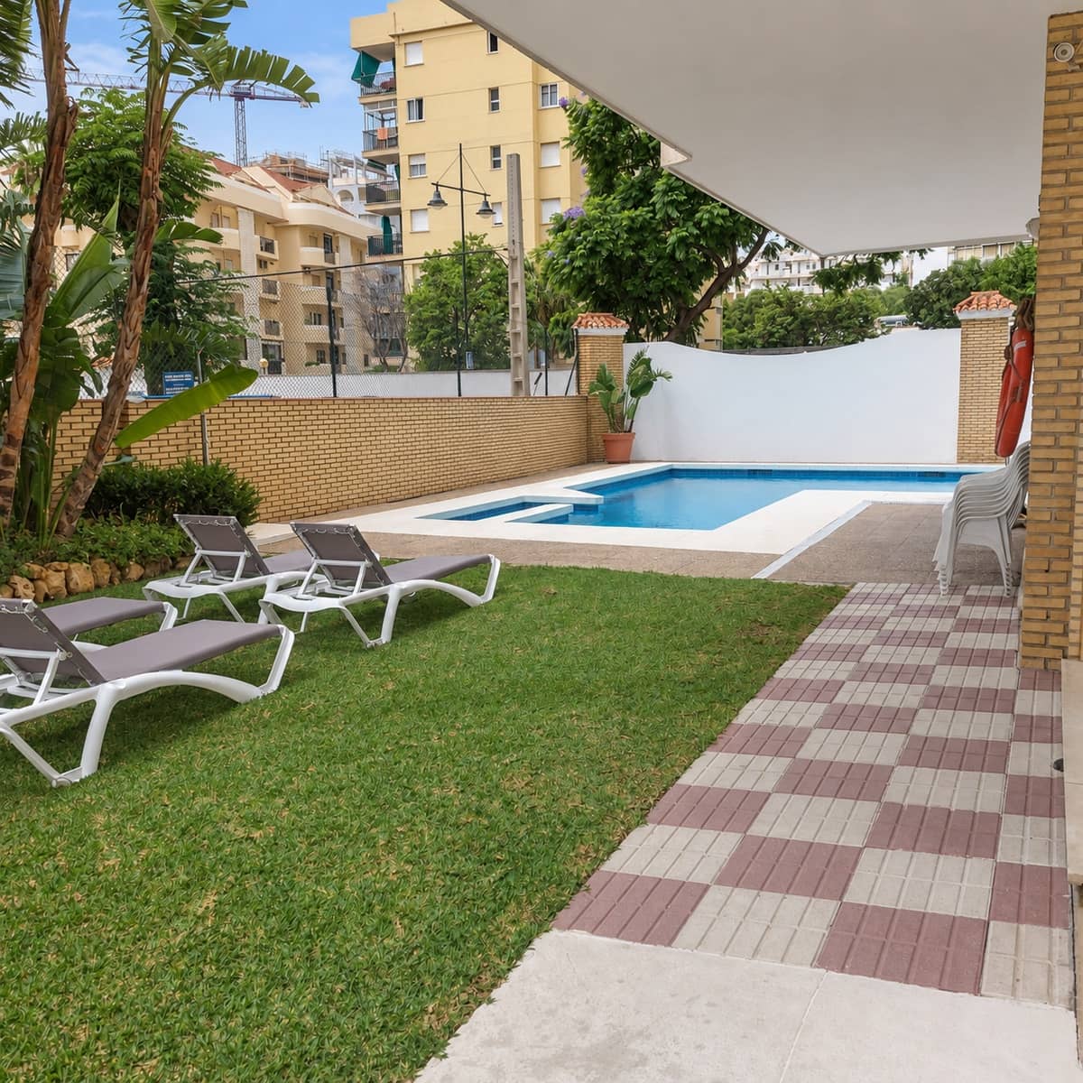 2 chambre Appartement à vendre à Fuengirola avec piscine - 350 000 € (Ref: 10057966)