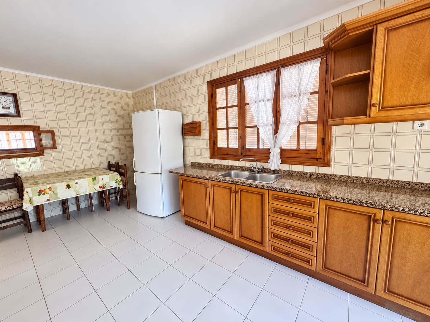 3 sypialnia Willa na sprzedaż w Benajarafe z garażem - 980 000 € (Ref: 10148293)
