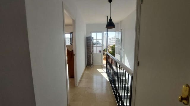 3 slaapkamer Penthouse te koop in Torrox Pueblo, Torrox - € 260.000 (Ref: 10182484)