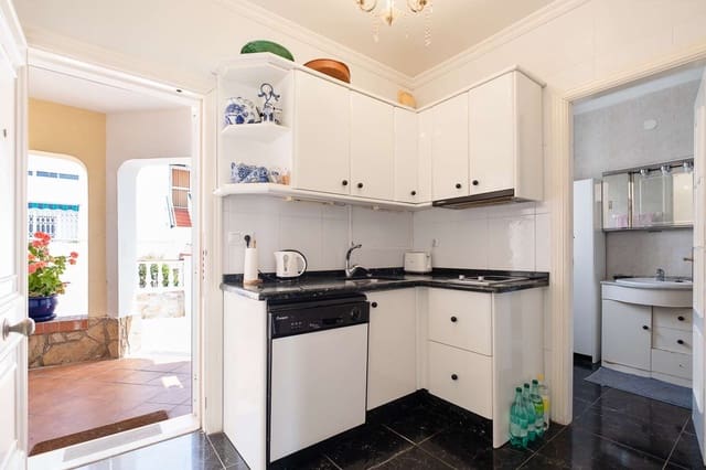 2 sovrum Semi-fristående Villa till salu i Centro Internacional, Torrox - 359 000 € (Ref: 8968362)