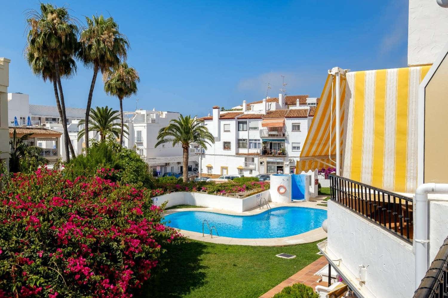 2 bedroom Apartment for sale in Nerja with pool - € 499,000 (Ref: 9062377)