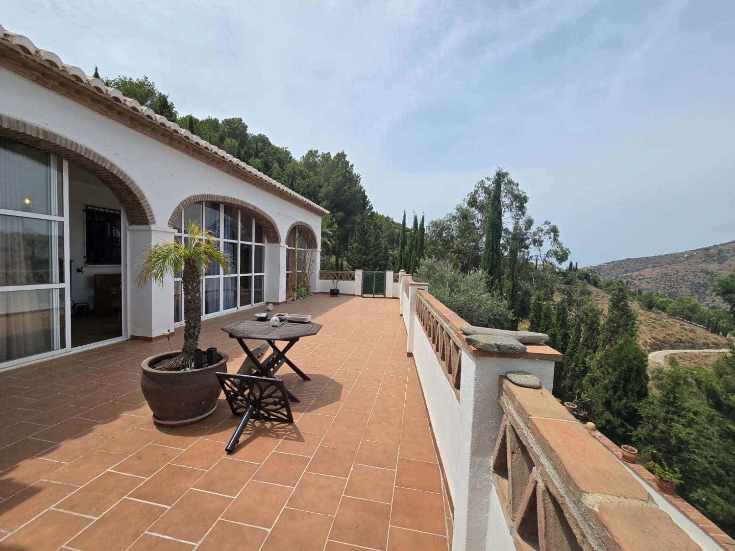 4 soveværelse Finca/Landehus til salg i Torrox med swimmingpool - € 575.000 (Ref: 9077976)