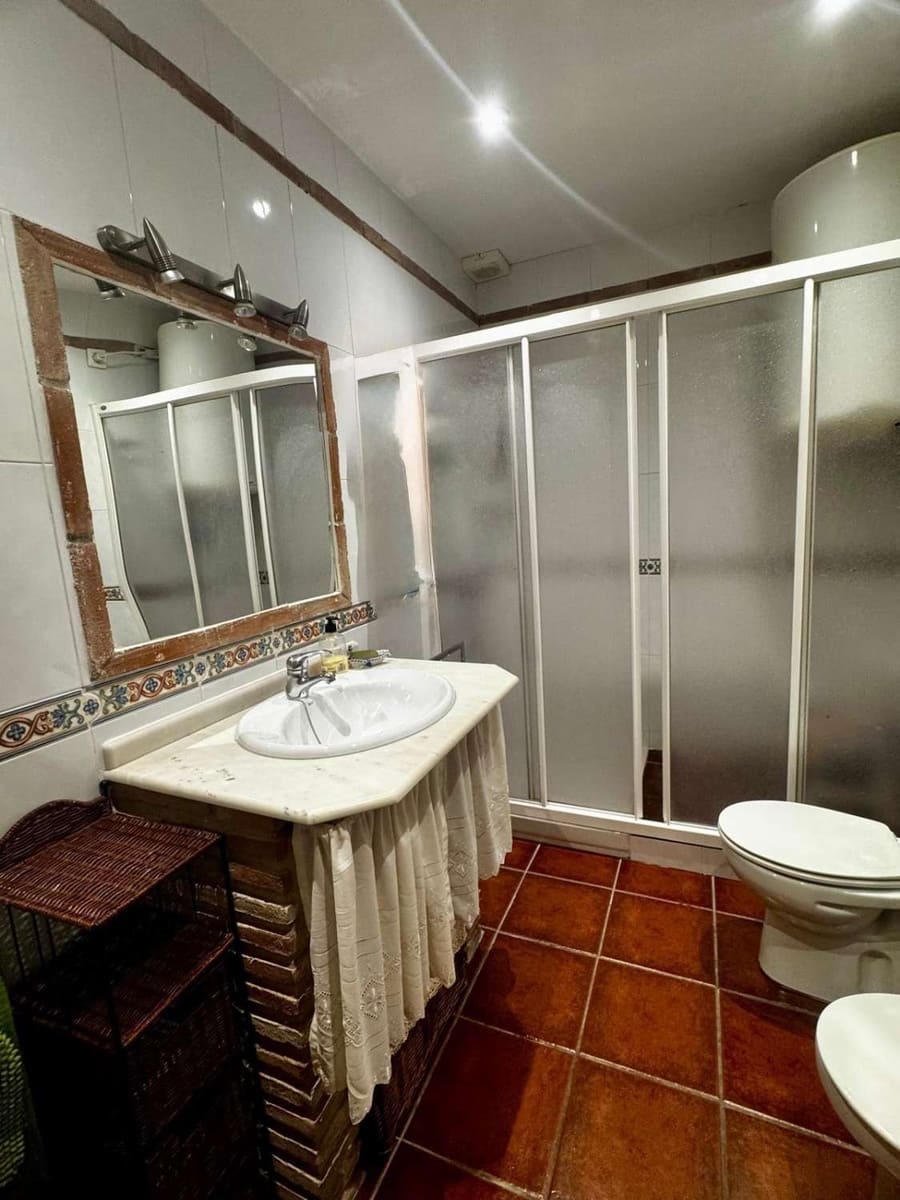 4 sovrum Radhus till salu i Torrox med pool - 490 000 € (Ref: 9185441)