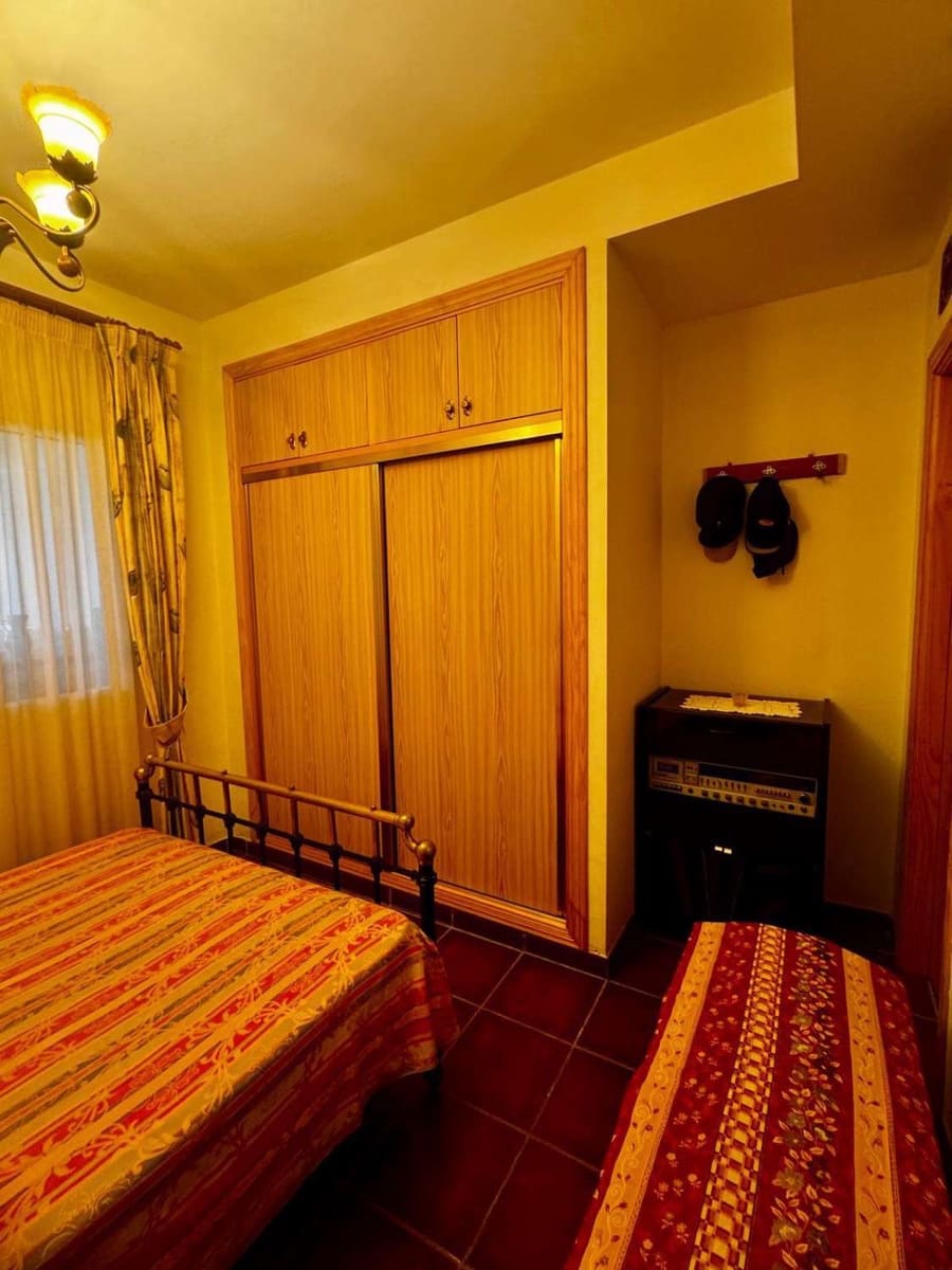 4 sovrum Radhus till salu i Torrox med pool - 490 000 € (Ref: 9185441)