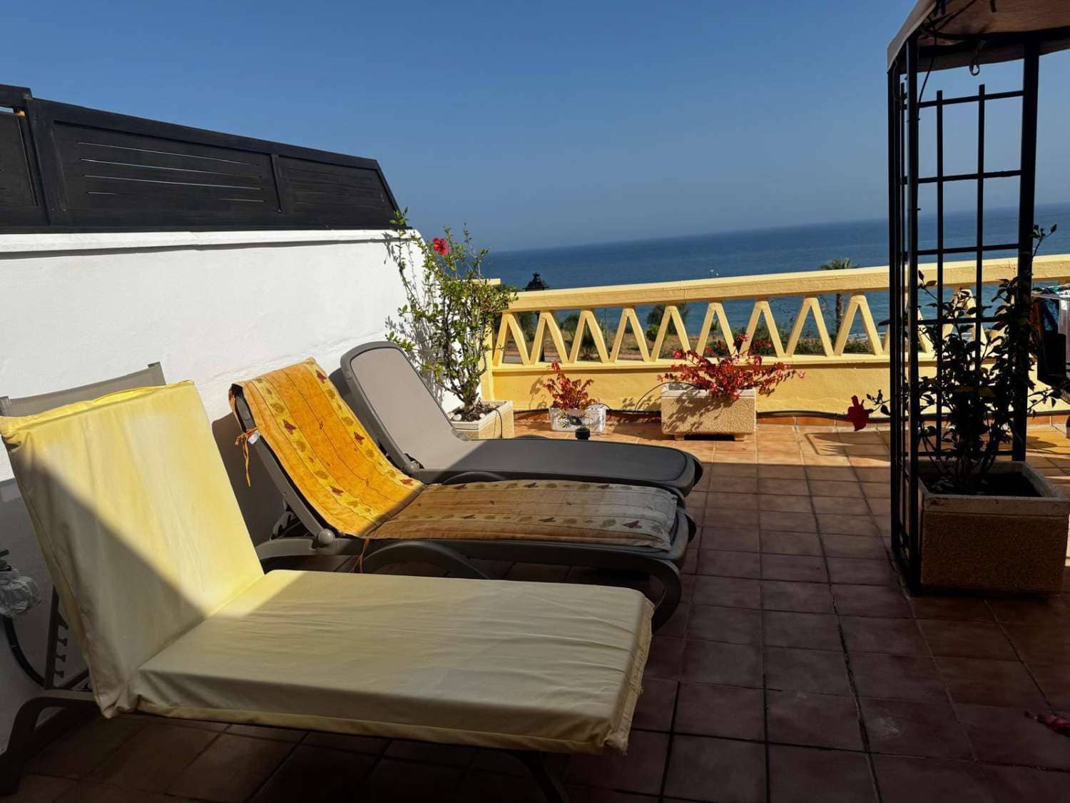 4 sovrum Radhus till salu i Torrox med pool - 490 000 € (Ref: 9185441)