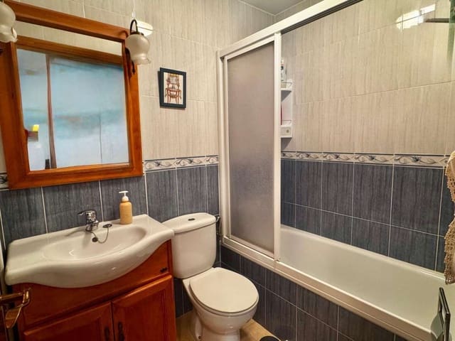 4 sovrum Radhus till salu i Torrox med pool - 490 000 € (Ref: 9185441)