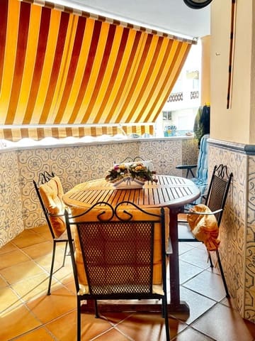 3 sovrum Lägenhet till salu i Centro Internacional, Torrox med pool - 279 900 € (Ref: 9202475)