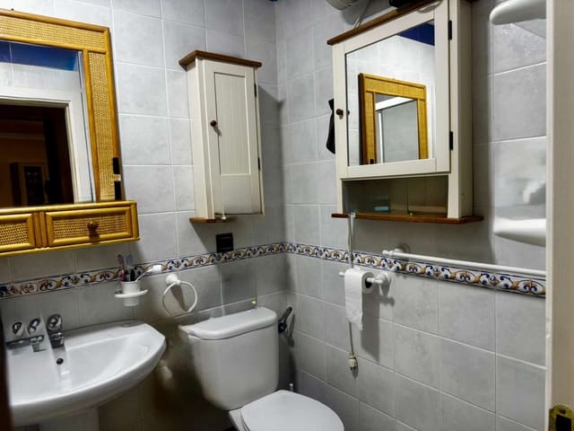 3 sovrum Lägenhet till salu i Centro Internacional, Torrox med pool - 279 900 € (Ref: 9202475)