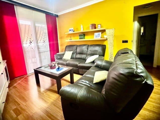 3 sovrum Lägenhet till salu i Centro Internacional, Torrox med pool - 279 900 € (Ref: 9202475)