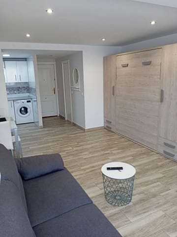 Studio te koop in Torre del Mar, Vélez-Málaga met zwembad - € 165.000 (Ref: 9296651)