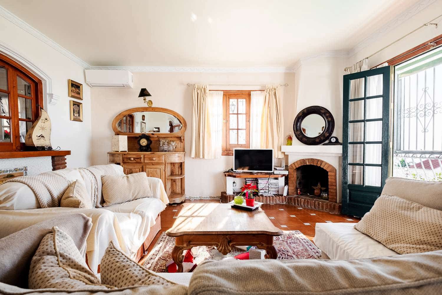 5 sypialnia Dom na sprzedaż w Nerja - 499 000 € (Ref: 9296652)