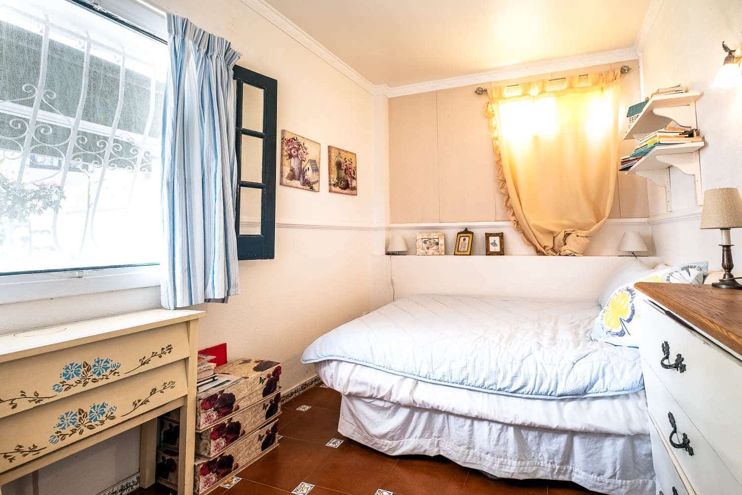 5 sypialnia Dom na sprzedaż w Nerja - 499 000 € (Ref: 9296652)