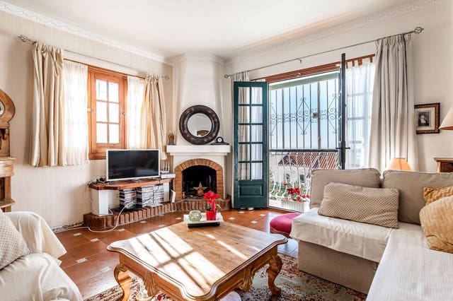 5 sovrum Hus till salu i Nerja - 499 000 € (Ref: 9296652)