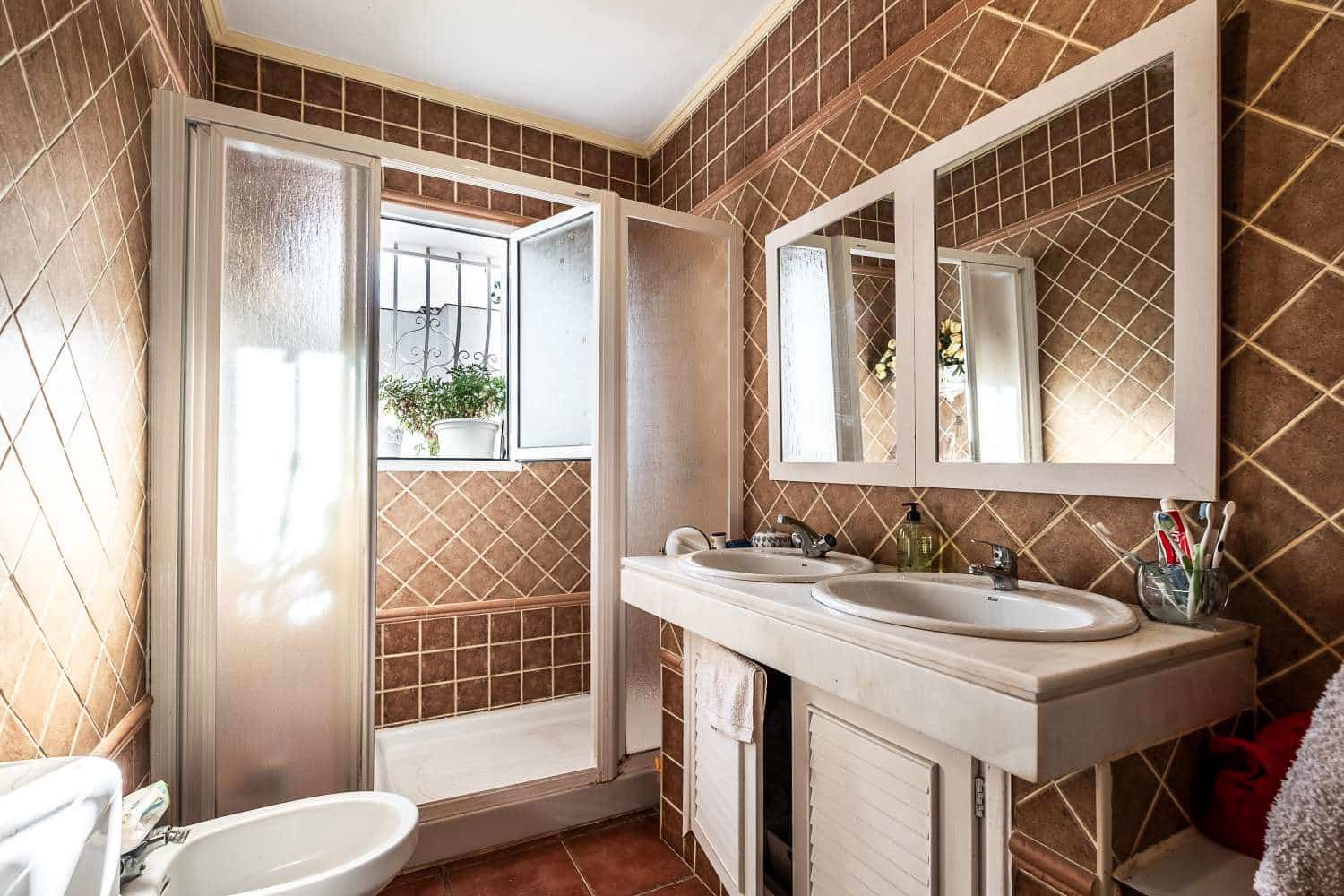 5 sypialnia Dom na sprzedaż w Nerja - 499 000 € (Ref: 9296652)