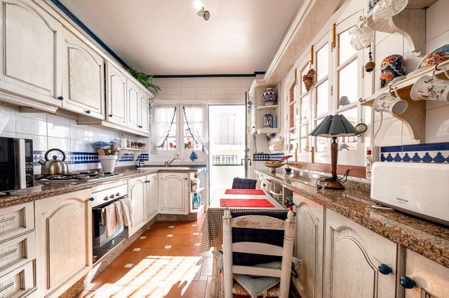 5 sovrum Hus till salu i Nerja - 499 000 € (Ref: 9296652)