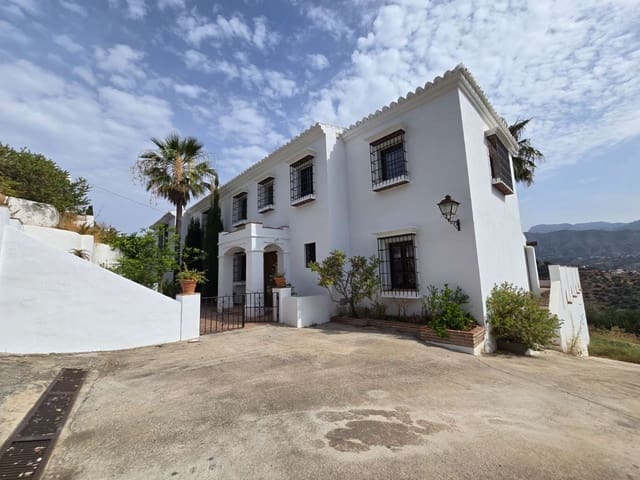 7 sovrum Hus till salu i El Peñoncillo, Torrox med pool - 880 000 € (Ref: 9296653)