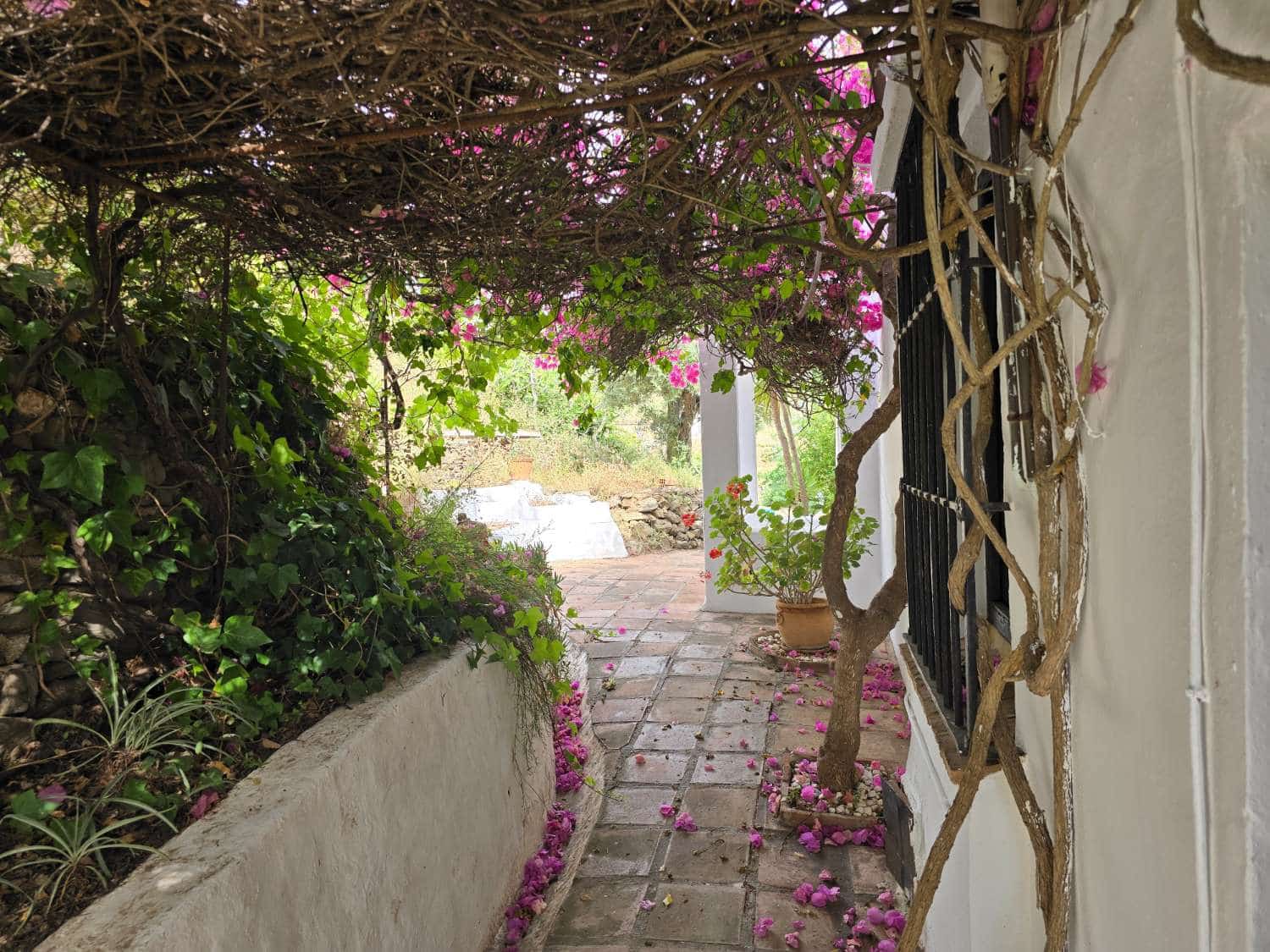 7 soveværelse Byhus til salg i Torrox med swimmingpool - € 880.000 (Ref: 9296653)