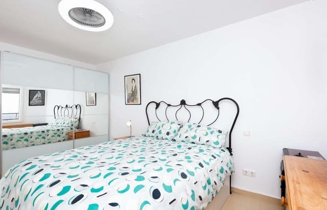 2 soverom Strandleiligheter til salgs i Avda Pescia - Ctra de Frigiliana, Nerja med svømmebasseng - € 350 000 (Ref: 9296656)