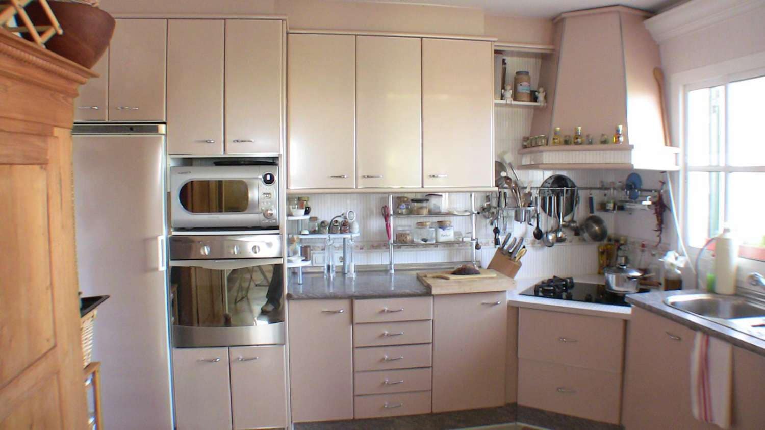 8 makuuhuone Huvila myytävänä paikassa Torrox mukana uima-altaan - 999 000 € (Ref: 9296660)