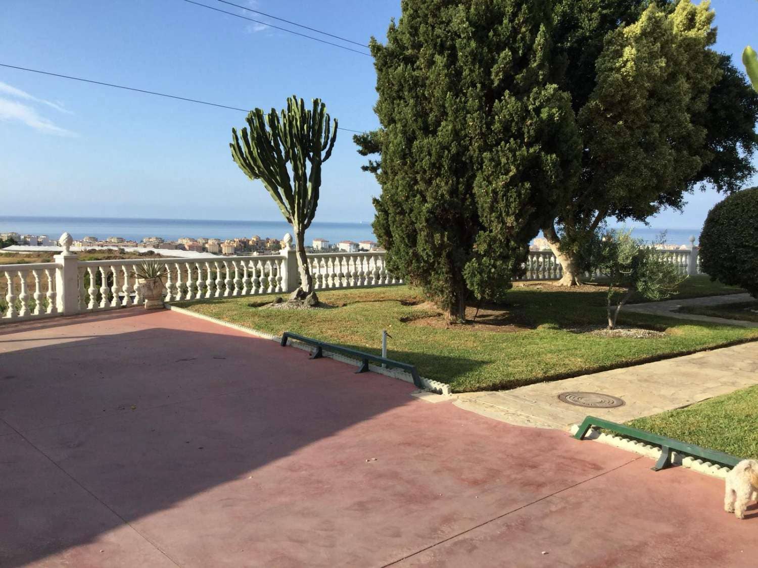 8 makuuhuone Huvila myytävänä paikassa Torrox mukana uima-altaan - 999 000 € (Ref: 9296660)