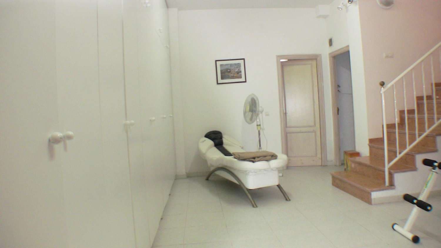 8 makuuhuone Huvila myytävänä paikassa Torrox mukana uima-altaan - 999 000 € (Ref: 9296660)