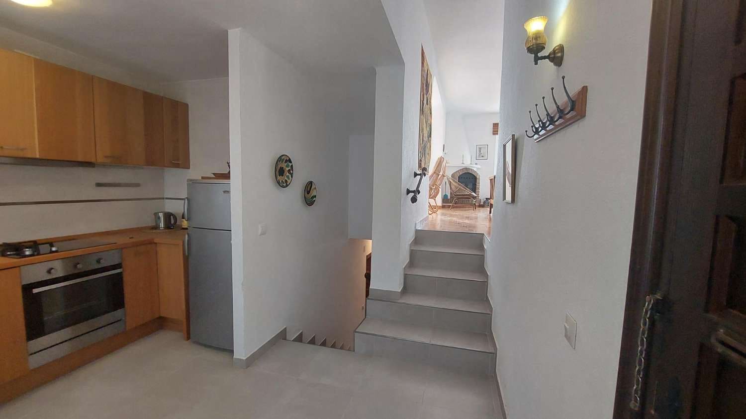 3 slaapkamer Rijtjeshuis te koop in Nerja met zwembad - € 325.000 (Ref: 9296661)