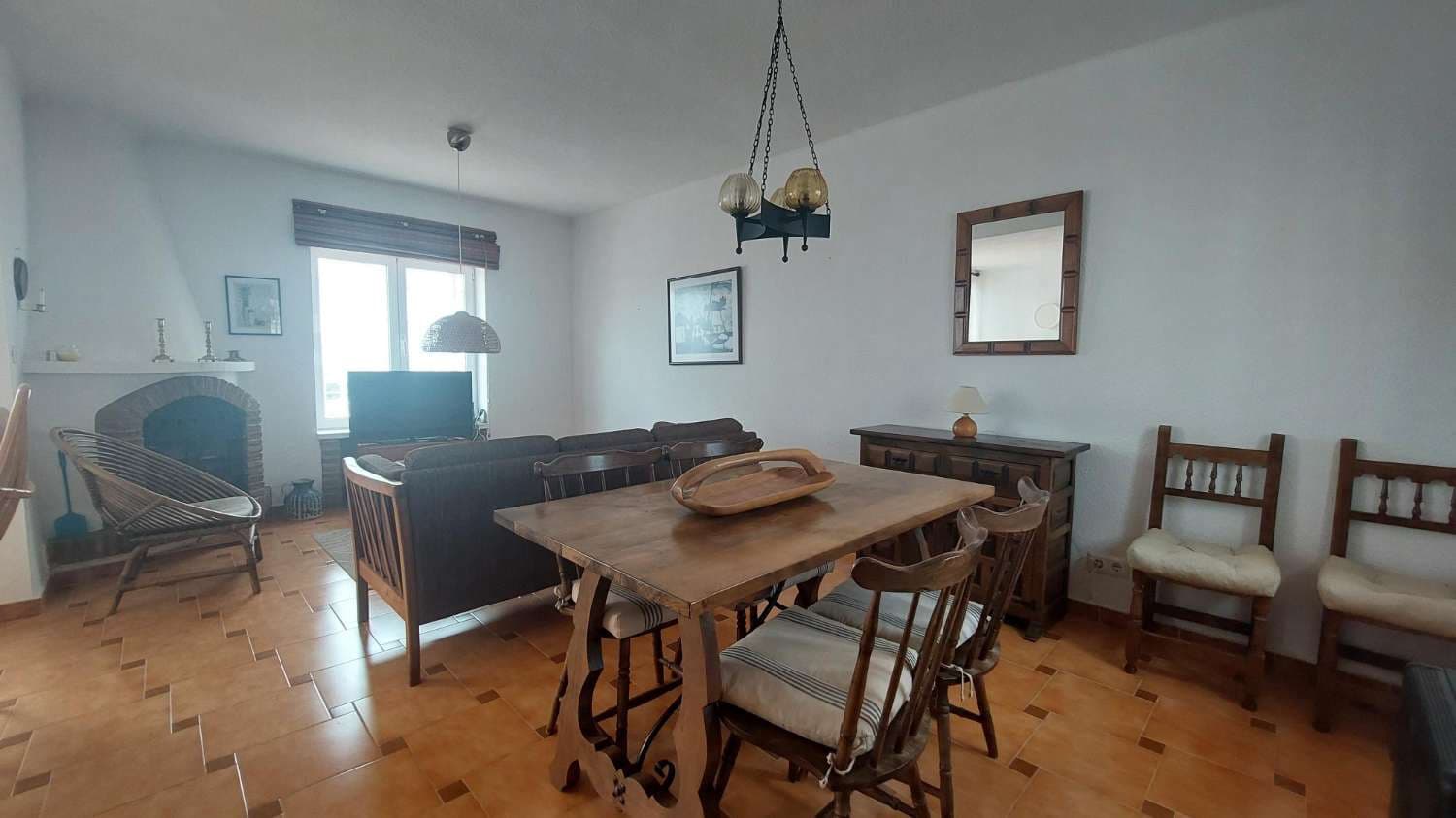 3 slaapkamer Rijtjeshuis te koop in Nerja met zwembad - € 325.000 (Ref: 9296661)