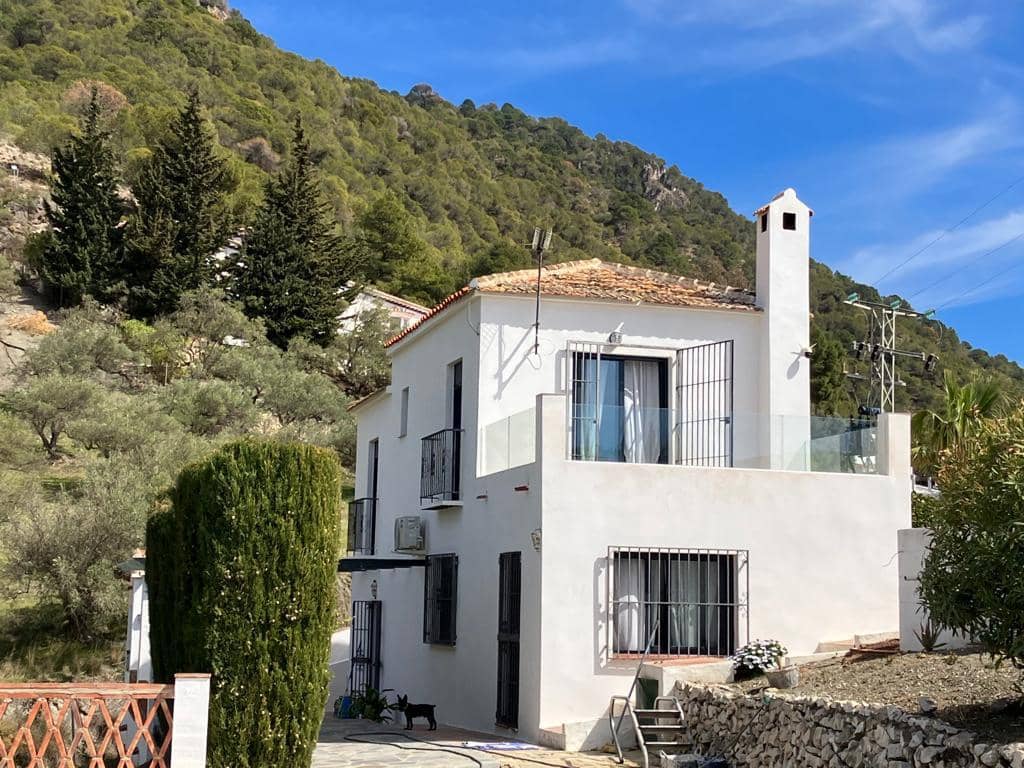 2 bedroom Finca/Country House for sale in Frigiliana with pool - € 520,000 (Ref: 9296662)