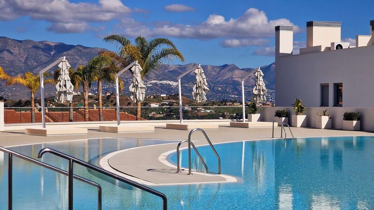 2 sovrum Takvåning till salu i Mijas med pool - 795 000 € (Ref: 9296664)