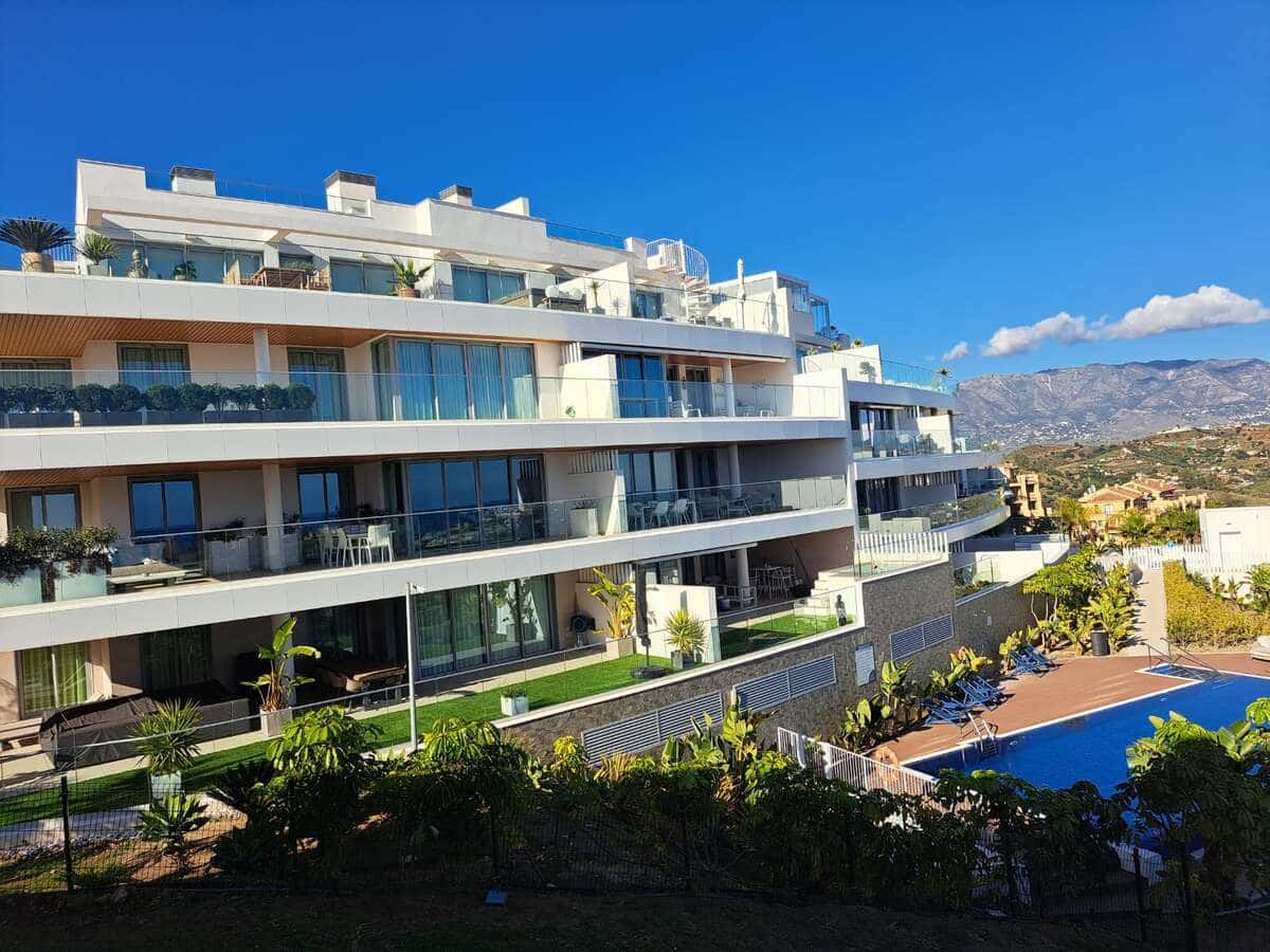 2 sovrum Takvåning till salu i Mijas med pool - 795 000 € (Ref: 9296664)