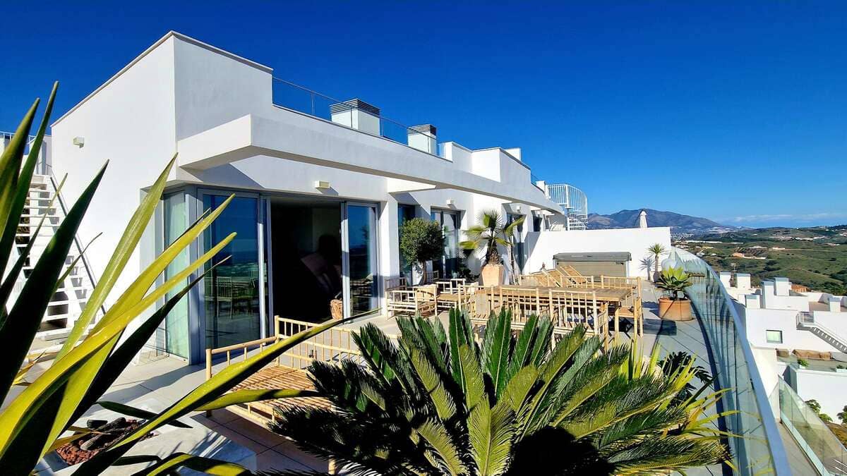 2 sovrum Takvåning till salu i Mijas med pool - 795 000 € (Ref: 9296664)