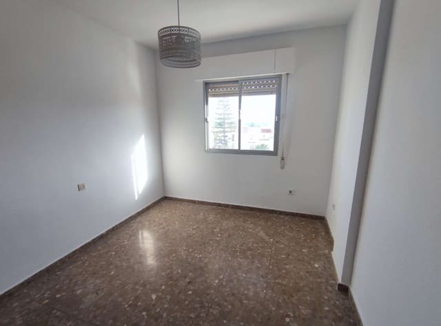 3 slaapkamer Appartement te koop in Centro Internacional, Torrox - € 229.000 (Ref: 9310482)