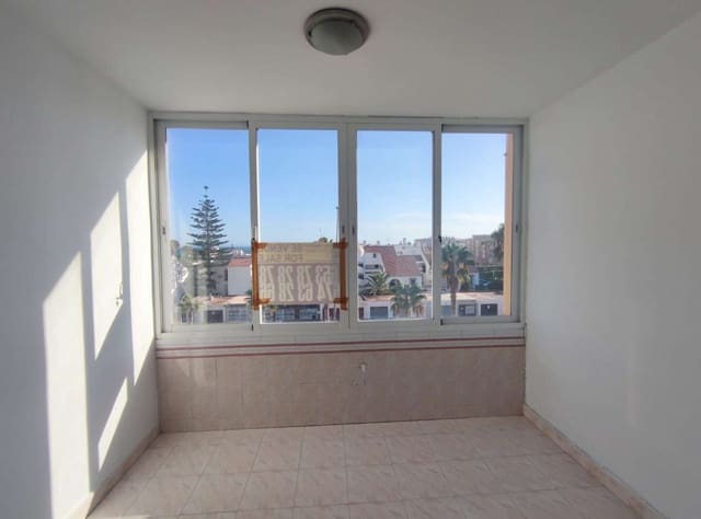 3 slaapkamer Appartement te koop in Centro Internacional, Torrox - € 229.000 (Ref: 9310482)