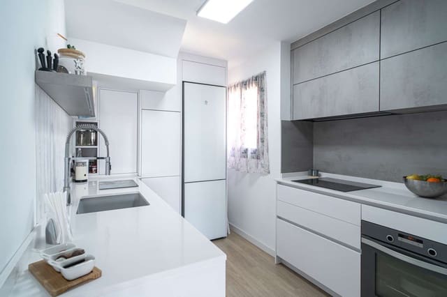 3 chambre Appartement de Plage à vendre à Vélez-Málaga - 384 900 € (Ref: 9312333)