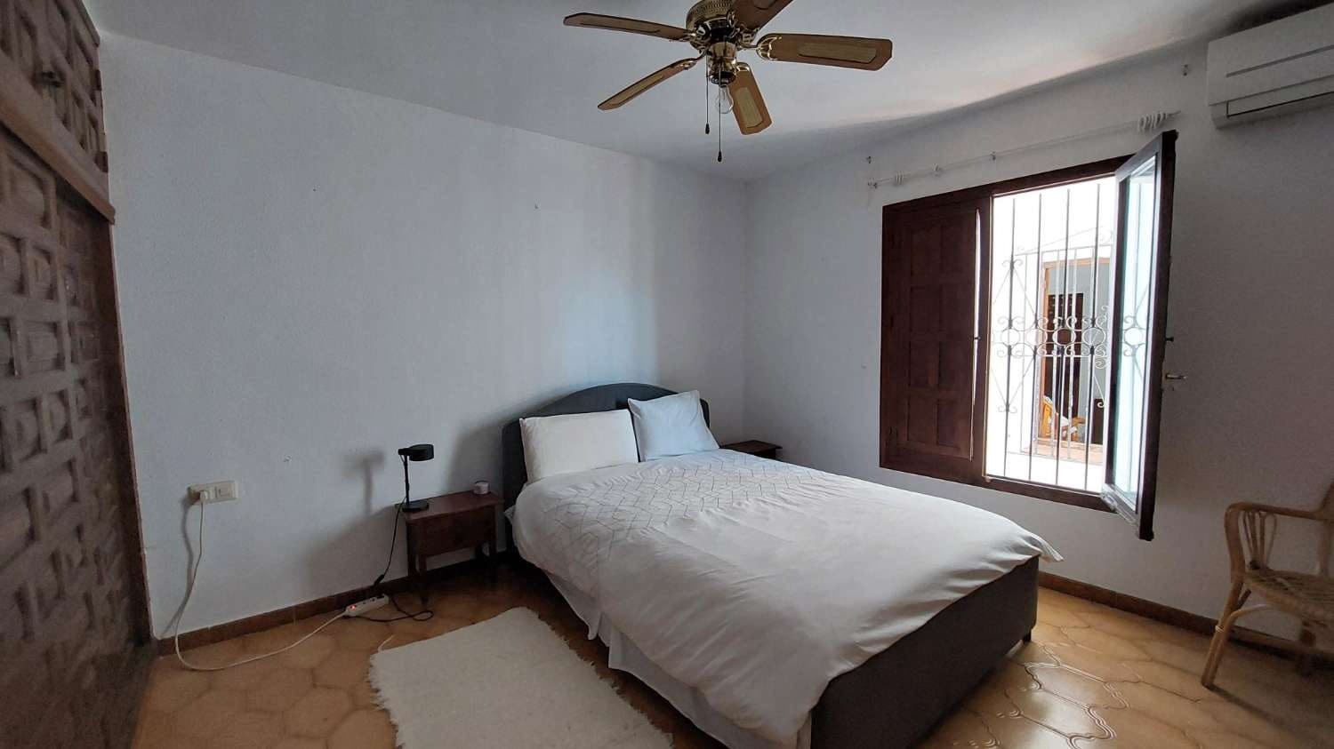 2 chambre Villa/Maison Semi-Mitoyenne à vendre à Nerja avec piscine - 334 500 € (Ref: 9312335)