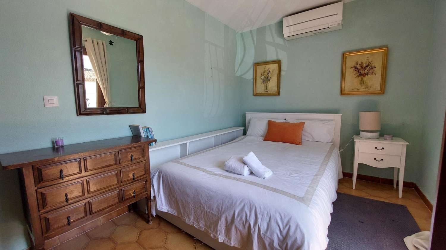 2 chambre Villa/Maison Semi-Mitoyenne à vendre à Nerja avec piscine - 334 500 € (Ref: 9312335)