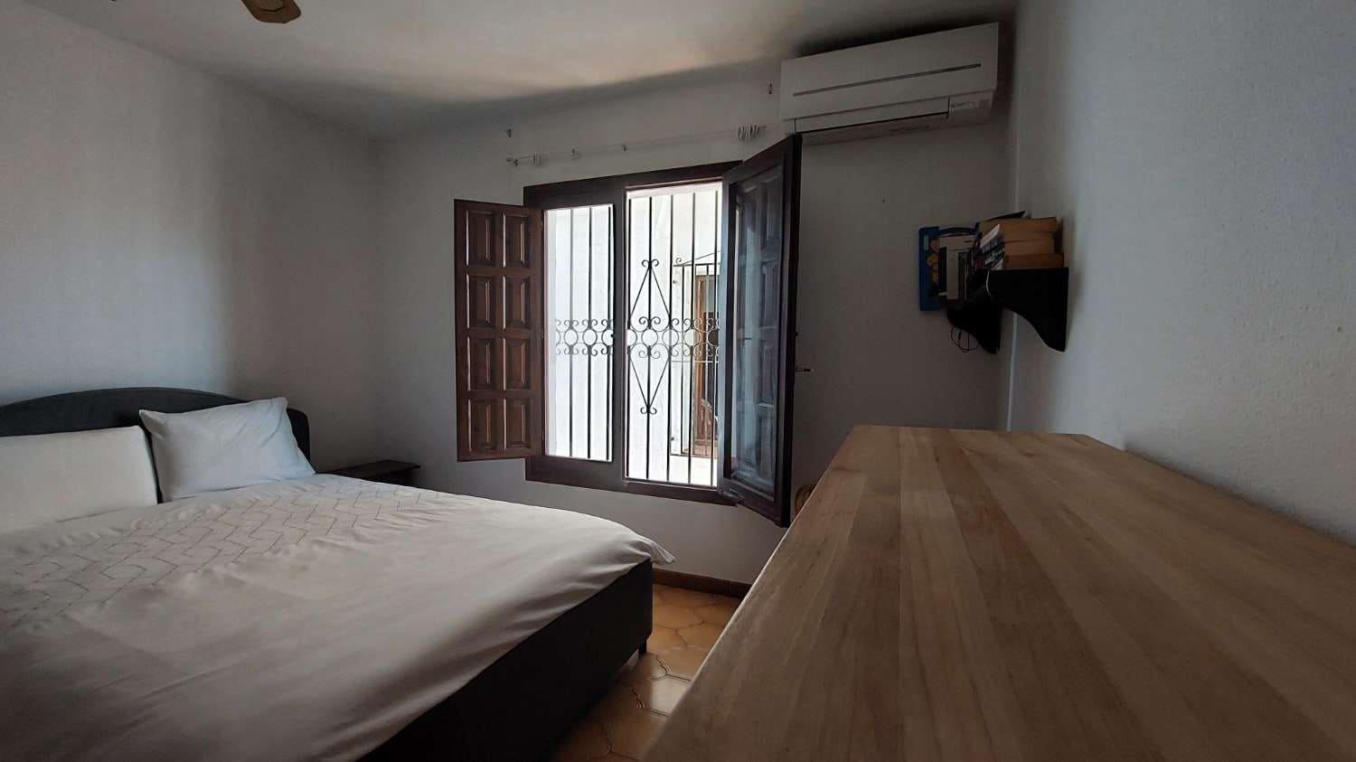 2 chambre Villa/Maison Semi-Mitoyenne à vendre à Nerja avec piscine - 334 500 € (Ref: 9312335)