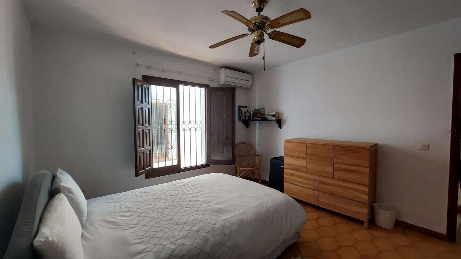 2 chambre Villa/Maison Semi-Mitoyenne à vendre à Nerja avec piscine - 334 500 € (Ref: 9312335)