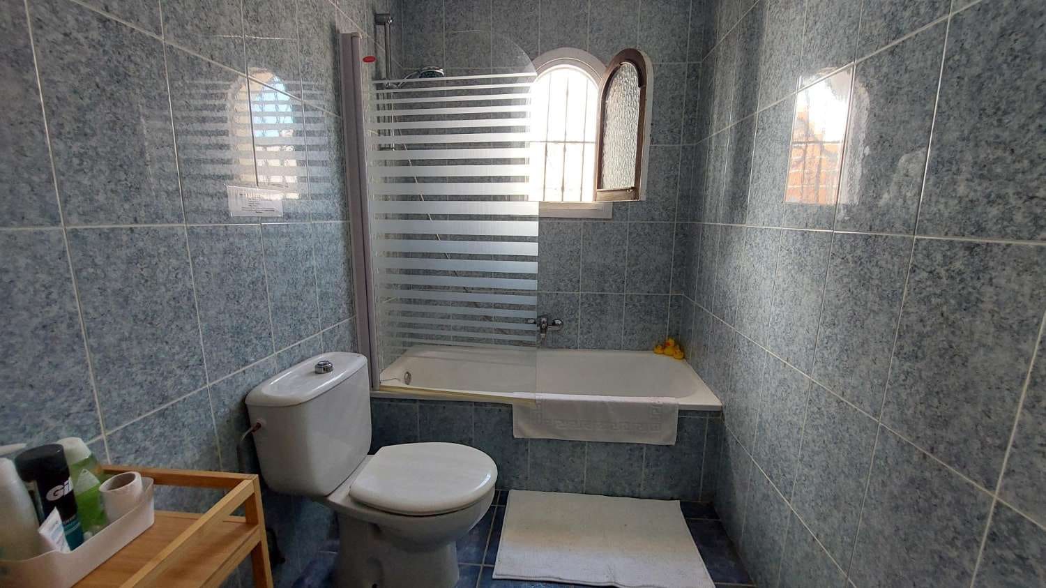2 chambre Villa/Maison Semi-Mitoyenne à vendre à Nerja avec piscine - 334 500 € (Ref: 9312335)
