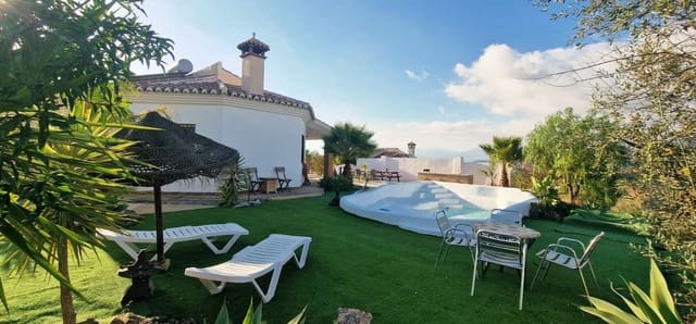 3 bedroom Finca/Country House for sale in Arenas - € 339,000 (Ref: 9406248)
