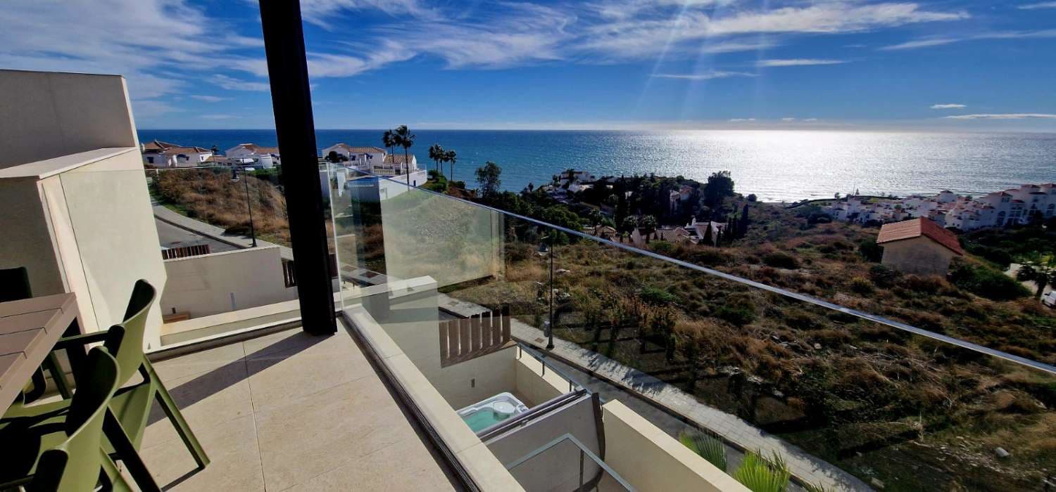 2 slaapkamer Villa te koop in Torrox - € 629.000 (Ref: 9455865)